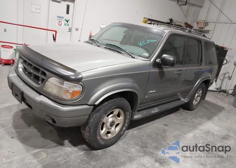 2001 Ford Explorer Limited from USA, damaged, VIN 1FMDU75E41ZA85632